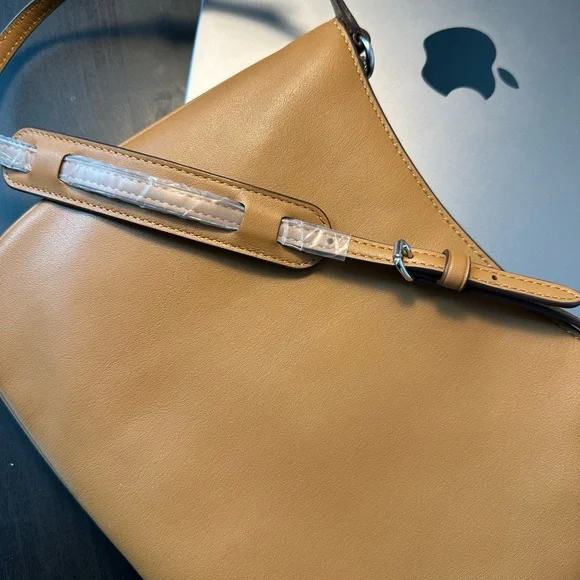 Coach Tan Leather Shoulder Bag - Picture 5 of 6